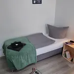 Dattel City Fewo Fuer 4 Personen Privat-parkplatz 5g Wlan & 24/7 Kontakt Apartamento Hanôver