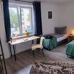 Dattel City Fewo Fuer 4 Personen Privat-parkplatz 5g Wlan & 24/7 Kontakt Apartamento Hanôver