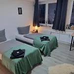 Dattel City Fewo Fuer 4 Personen Privat-parkplatz 5g Wlan & 24/7 Kontakt Apartamento