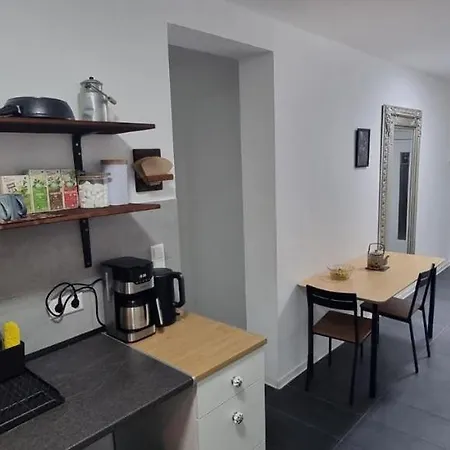 Dattel City Fewo Fuer 4 Personen Privat-parkplatz 5g Wlan & 24/7 Kontakt Διαμέρισμα Ανόβερο