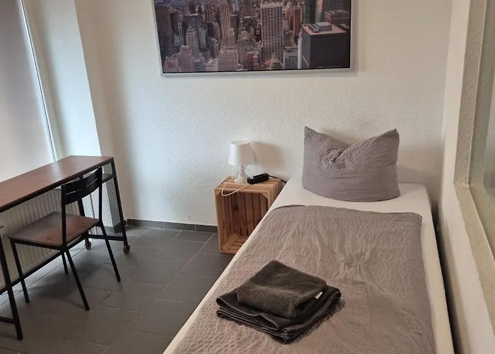 Dattel City Fewo Fuer 4 Personen Privat-parkplatz 5g Wlan & 24/7 Kontakt 公寓 汉诺威