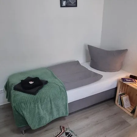 Dattel City Fewo Fuer 4 Personen Privat-parkplatz 5g Wlan & 24/7 Kontakt Apartament Hanower